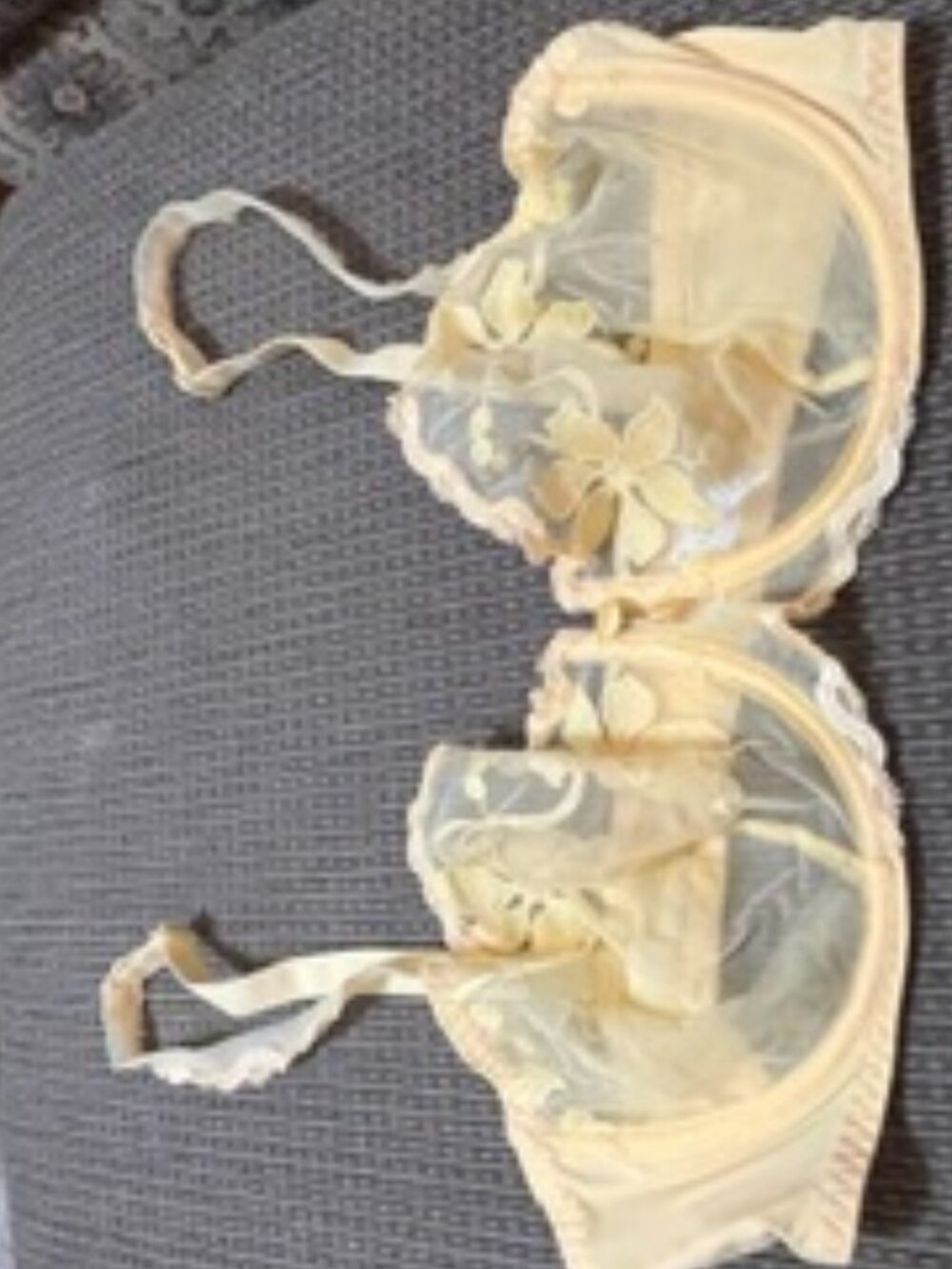Simone Perele Peach Lace Underwire Bra
